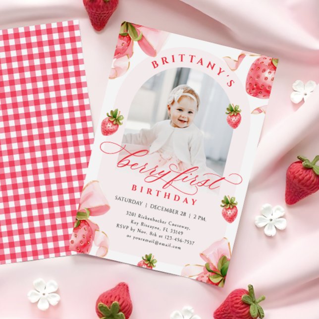 Berry First Birthday Photo Invitation (Créateur téléchargé)
