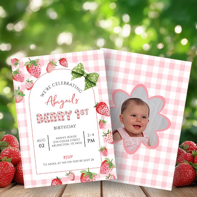 Berry First Birthday Pink Gingham Photo Invitation (Créateur téléchargé)