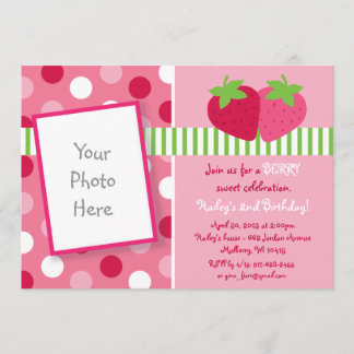 Berry Sweet Strawberry Photo Invitations d'anniver