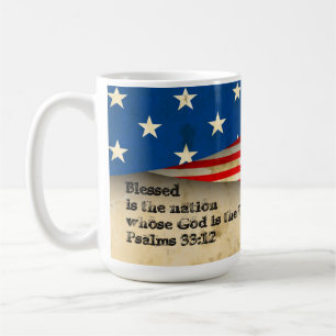 Bible Verse Psaumes 33:12 sur une Mug Drapeau Vint