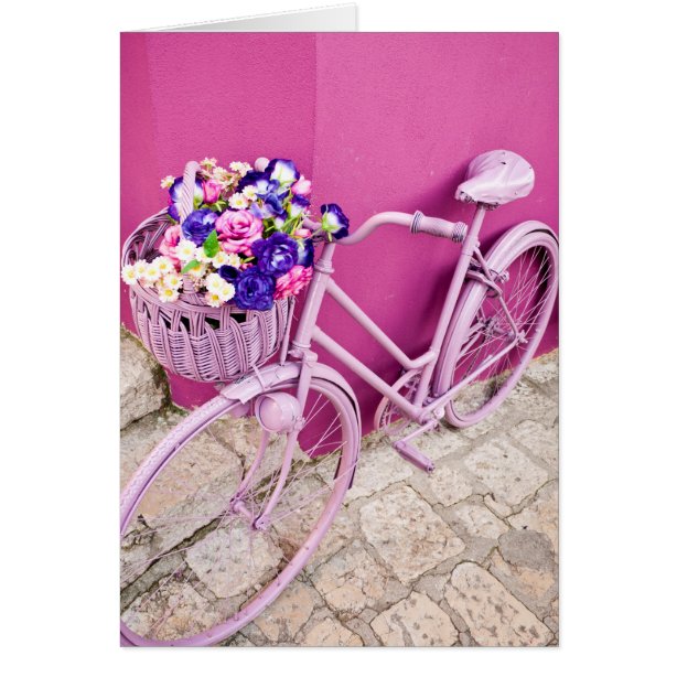 bicyclette rose avec panier