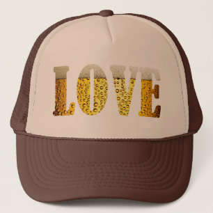 Bière sur le casquette de cerveau