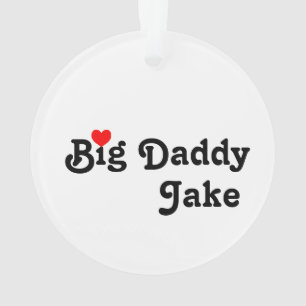 Big Daddy avec ornement en forme de cœur rouge