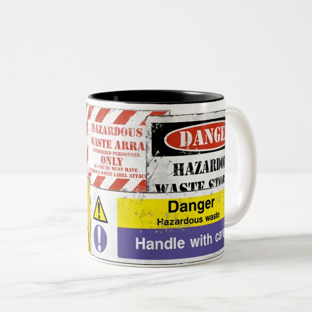Bio Hazard Mug V4 (Devant droit)