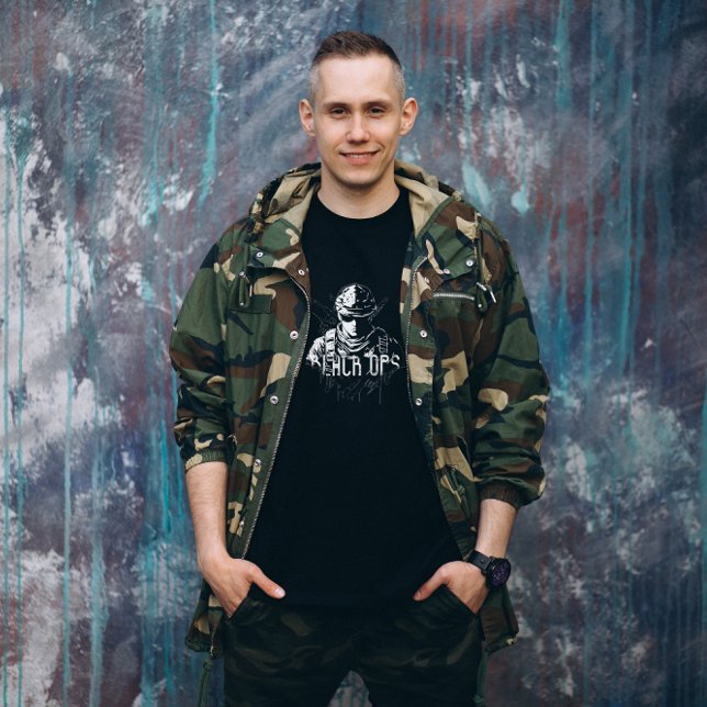 Black and White Le T-shirt Black Ops (Créateur téléchargé)