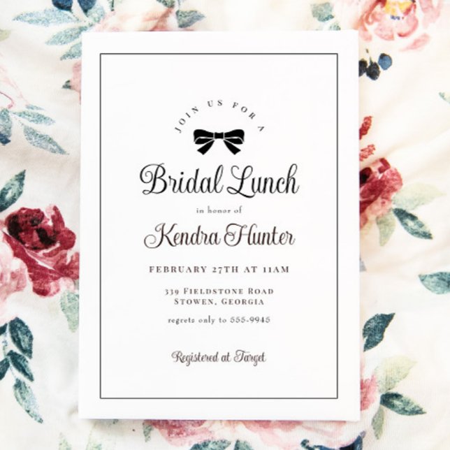 Black Bow Simple Elegant Bridal Shower Invitation (Créateur téléchargé)