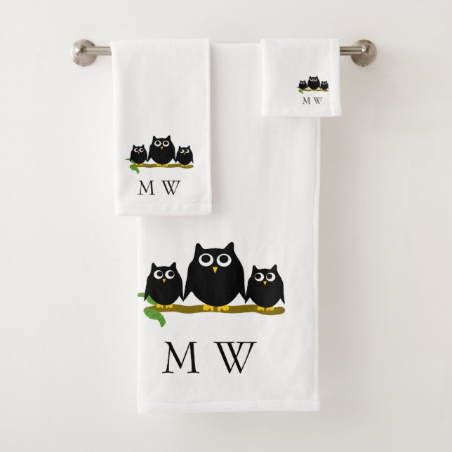 Black Owls Design Monogrammed (En situation)