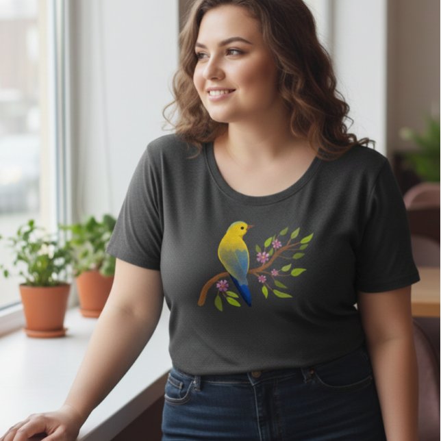 Black T-Shirt with Watercolor Bird (Créateur téléchargé)
