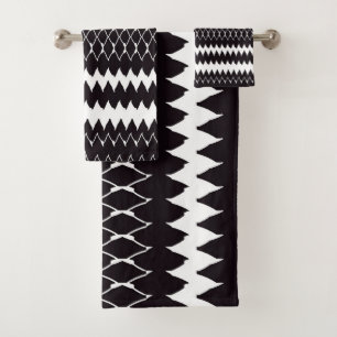 Black White Chevron Pattern