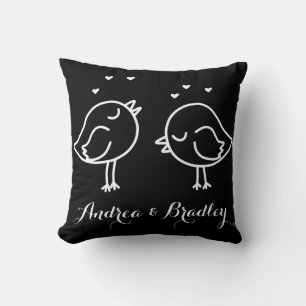 Black & White Lovebirds in Loodles Doodles Coussin
