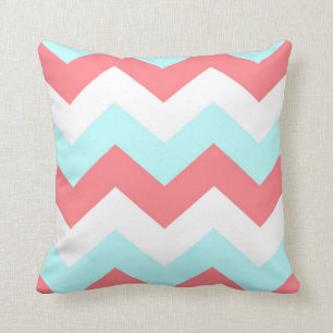 Blanc de corail d'aqua de chevron de coussin