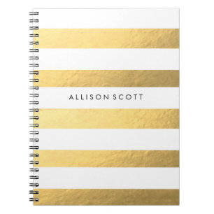 Blanc et carnet personnalisé par or
