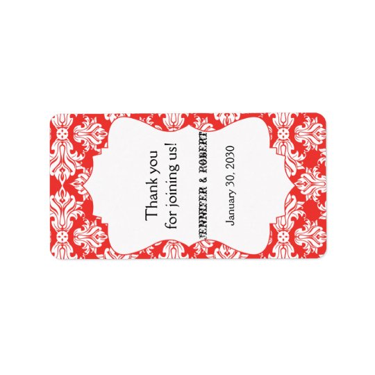 Blanc et étiquette rouge de baume à lèvres de