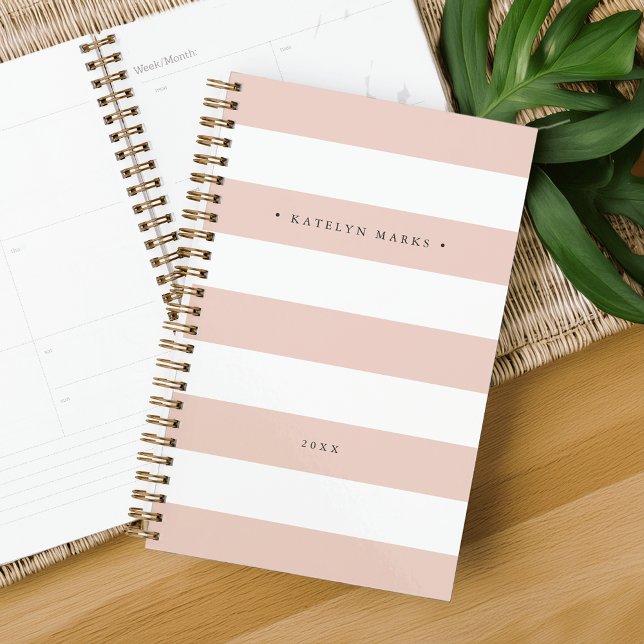 Blancs personnalisés rose et blanc (Créateur téléchargé)