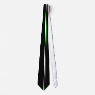 Blancs verticaux et verts sur cravate noire