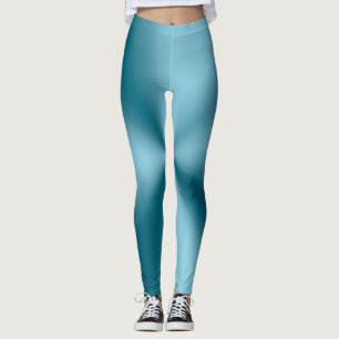 bleu clair avec leggings bleu foncé