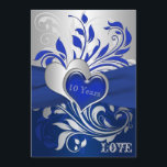 Bleu, manuscrits argentés, Invitation de l'anniver<br><div class="desc">Cette romantique invitation du 10e mariage anniversaire de mariage bleu et bleu marine et gris gris argenté présente un ruban bleu IMPRIMÉ et un coeur bleu argenté et ondulé bleu uni avec "10 ans" sur le coeur bleu. Il serait parfait pour un anniversaire sur le thème du bleu et de...</div>