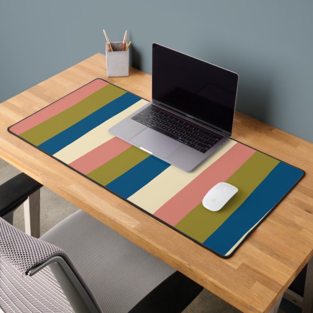 Bleu, vert olive, rose et crème (Bureau 2)