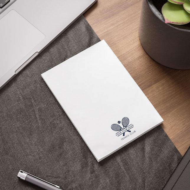Bloc-note Ajouter un nom de club Logo bleu marine Équipe de  (Tennis Team Club Office Notepad)