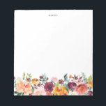 Bloc-note Aquarelle Autonomes Blooms Automne Personnalisé<br><div class="desc">Bloc-notes floral blanc avec aquarelle illustrant les fleurs orange et bordeaux avec la garland feuillue. Ce bloc-notes floral sera parfait comme cadeau personnalisé. Personnalisez en ajoutant un nom ou une courte phrase.</div>