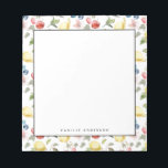 Bloc-note Aquarelle Citrons et baies Motif Personnalisé<br><div class="desc">Bloc-notes botanique personnalisable. Il comprend un motif de citrons,  de cerises et de bleuets. Personnalisez en ajoutant des noms et d'autres détails Ce bloc-notes botanique est parfait comme cadeau.</div>
