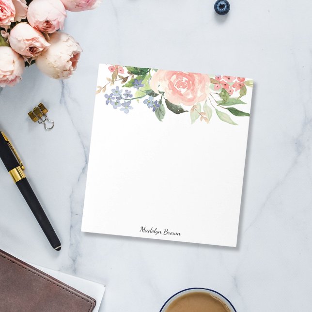 Bloc-note Aquarelle Rose Pâle Floral Printanier (In situ Office desk)