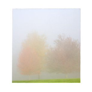 Bloc-note Arbres d'automne enveloppés de brume