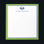 Bloc-note Blue Green Nom personnalisé Fun Pickleball<br><div class="desc">Un bloc-notes super fun pour les amateurs de pickleball ! Le design comprend des pagaies croisées et votre texte personnalisé. Ajoutez un nom, un monogramme, un nom de club, etc. Changez facilement les couleurs aussi. Faites un cadeau d'anniversaire, d'hôtesse ou de vacances vraiment réfléchi pour votre partenaire de tournoi, entraîneur...</div>