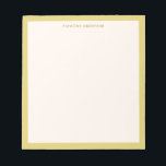 Bloc-note Bordure jaune Chartreuse simple Nom personnalisé<br><div class="desc">Ce bloc-notes comporte votre nom en petites lettres minuscules espacées en haut avec une bordure chartreuse jaune doux tout autour de la page. C'est un design simple et épuré qui a fière allure sur un bureau — discret mais personnel. Ajoutez un nom et cela fait un beau cadeau pour quiconque...</div>