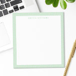 Bloc-note Carreaux Gingham Vert<br><div class="desc">Créez votre propre bloc-notes personnalisé avec une typographie moderne,  un monogramme et un motif à carreaux gingham vert.</div>