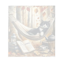 Chat Tuxedo noir et blanc Dreaming of Adventure
