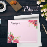 Bloc-note Chic moderne Fleurs rouges et roses Arrière - plan<br><div class="desc">Basé sur mon aquarelle illustration de pavots rouges et rose rose. Un bel agencement de délicat chalet d'été fleurit sur un arrière - plan rose pâle. Personnalisable à Zazzle avec votre propre texte pour un design personnalisé. Consultez mon magasin pour trouver les articles correspondants !</div>