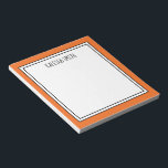 Bloc-note Couleur orange blanche modifiable personnalisée<br><div class="desc">Bloc-notes personnalisé orange (couleur arrière - plan peut être modifiée) avec votre nom ou tout texte que vous choisissez en haut.</div>