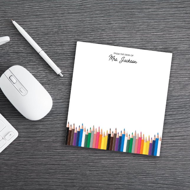 Bloc-note De la part de avec des crayons de couleur (Créateur téléchargé)