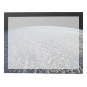 Bloc-note Des Nuages Stratocumulus Surplombent L'Océan Pacif