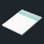 Bloc-note Dk Gris Blanc LG Chevron Turquoise Monogramme Nom<br><div class="desc">Motif zig-zag grande chevron gris foncé et blanc,  Étiquette de monogramme de nom de ruban d'œuf de merle turquoise aqua ==========</div>