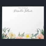 Bloc-note Du Bureau Des Fleurs D'Aquarelle De Pêche De Corai<br><div class="desc">Ce magnifique bloc-notes floral est fabuleux pour attirer l'attention de tous ceux à qui vous écrivez une note. Avec ses fleurs d'aquarelle de corail mou,  de pêche et de crème et ses polices de caractères modernes pour personnaliser votre nom,  ce bloc-notes apportera une touche merveilleuse à votre bureau.</div>