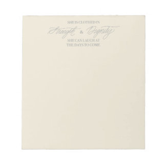 Bloc-note Elle Est Vêtue En Force Et En Dignité