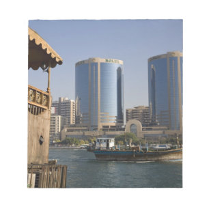 Bloc-note Émirats arabes unis, Dubaï, Creek de Dubaï. Croisi
