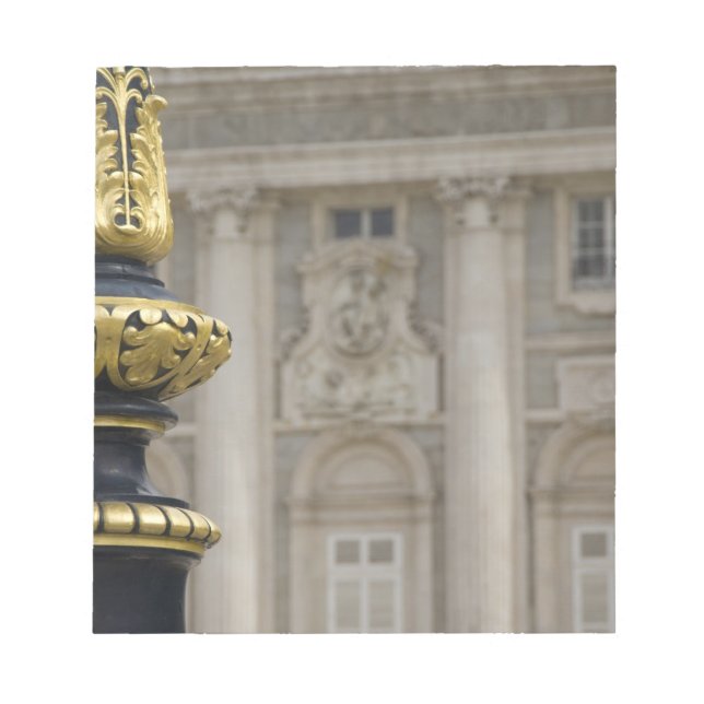 Bloc-note Espagne, Madrid. Palais Royal, lampe dorée ornée (Devant)