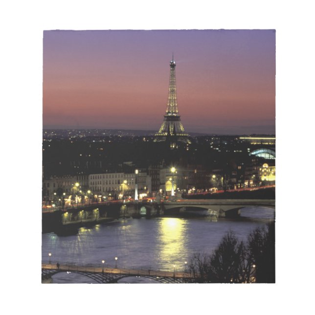 Bloc-note Europe, France, Paris, Vue du coucher de soleil su (Devant)