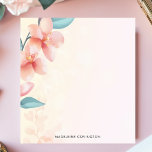 Bloc-note Fleur d'orchidée rose élégante - Nom personnalisé<br><div class="desc">Ajoutez une touche d'élégance tropicale à vos notes avec ce bloc-notes personnalisé. Le design présente une belle fleur d'orchidée rose avec des feuilles délicates, créant une barre latérale sophistiquée sur la gauche. Le fond doux et pastel complète le motif floral. Personnalisez ce bloc-notes avec votre propre texte pour un effet...</div>