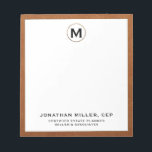 Bloc-note Gold Initial professionnel de luxe<br><div class="desc">Un bloc-notes professionnel avec un design de luxe avec un logo initial en or. Nom et titre personnalisés rôle de position et société ou texte personnalisé présenté sur un simple arrière - plan blanc. Personnalisez-vous en utilisant les champs fournis ou utilisez le bouton "message" pour contacter le concepteur pour obtenir...</div>