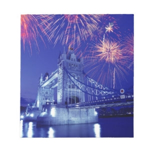 Bloc-note Grande-Bretagne, Londres. Feux d'artifice au-dessu