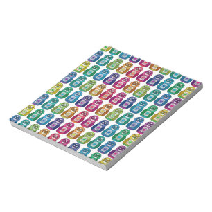 Bloc-note Hiboux mignons de Matryoshka d'arc-en-ciel