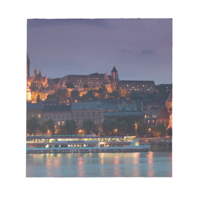 Bloc-note HONGRIE, Budapest : Colline du Château, Église cal (Devant)