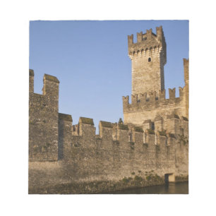Bloc-note Italie, province de Brescia, Sirmione. Castello