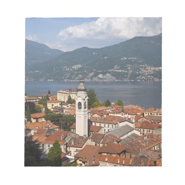 Bloc-note Italie, province de Côme, Menaggio. Vue de la vill (Devant)