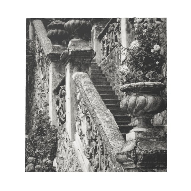 Bloc-note Italie, province de Lecco, Varenna. Villa Monaster (Devant)