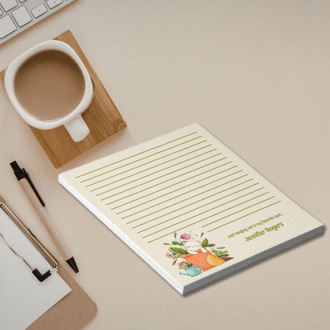 Bloc-note Joli chat faisant la sieste et plantes alignées (Créateur téléchargé)